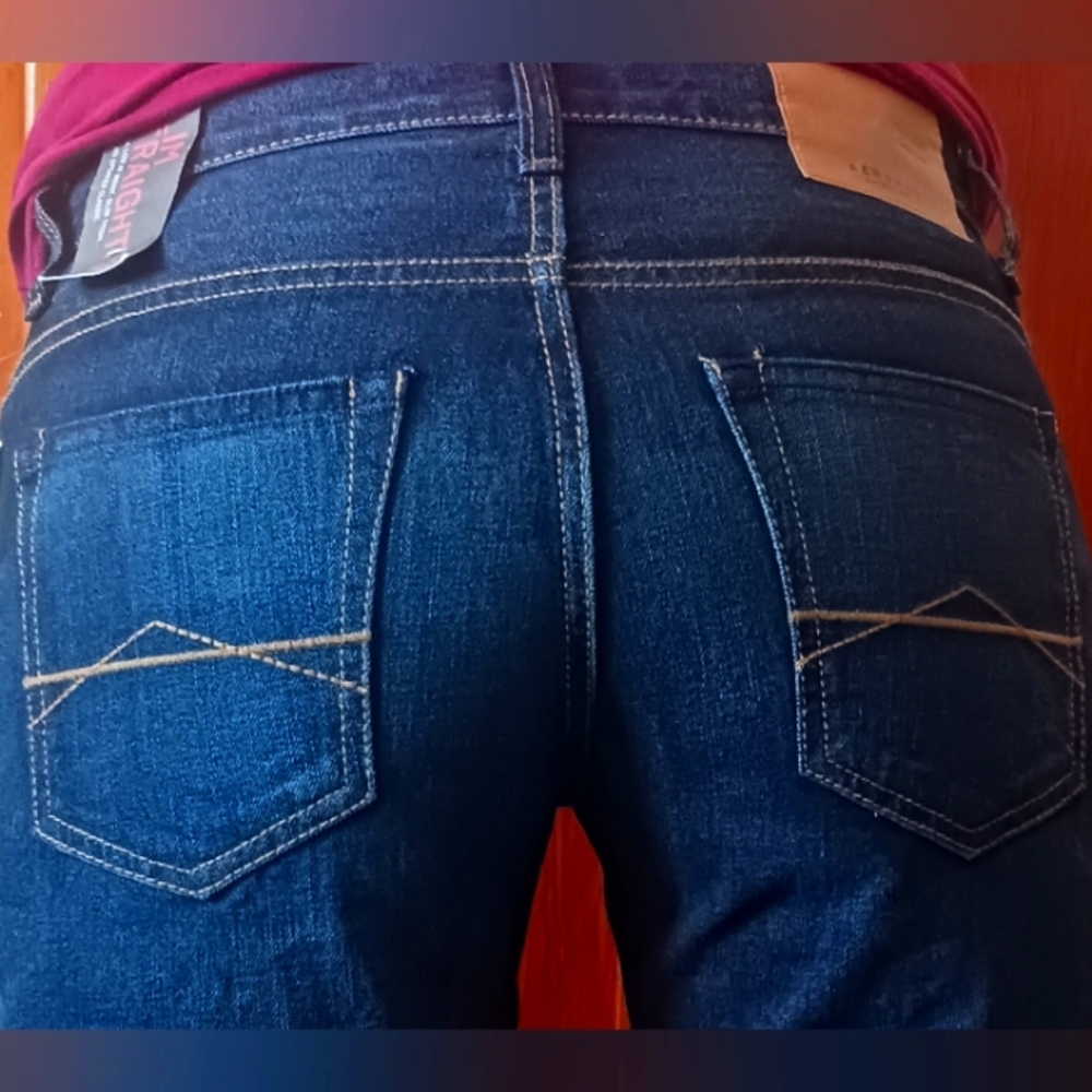 Aeropostale women's jeans size 29/ 32 👖🔵